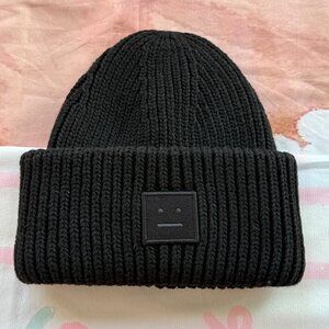Acne Studios Beanie in Black